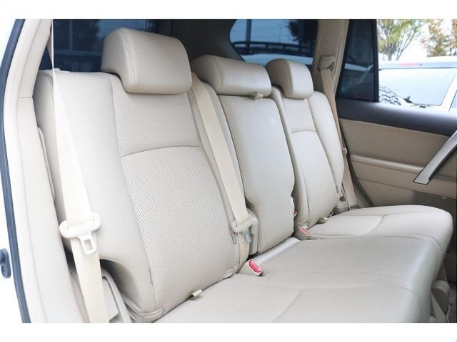 TOYOTA LANDCRUISER PRADO 2022 Image 31