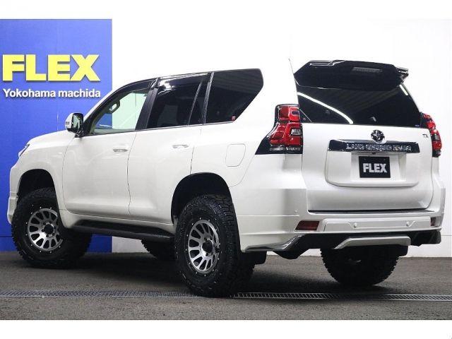 TOYOTA LANDCRUISER PRADO 2022 Image 31