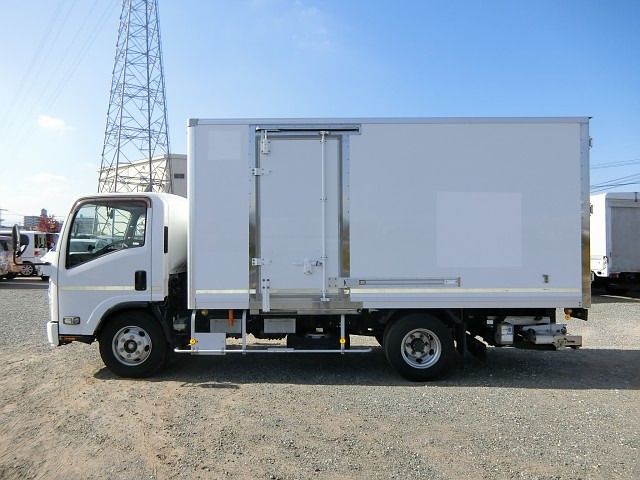 ISUZU ELF 2016 Image 31