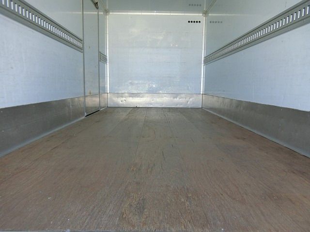 ISUZU ELF 2016 Image 31