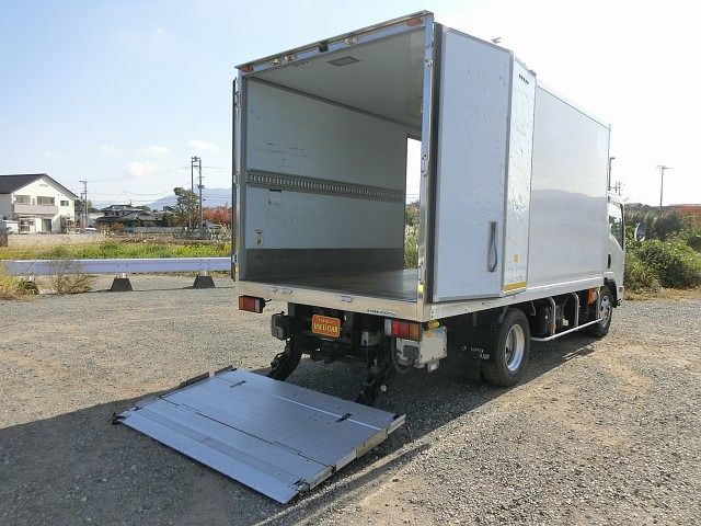 ISUZU ELF 2016 Image 31