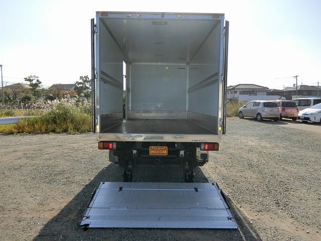 ISUZU ELF 2016 Image 31