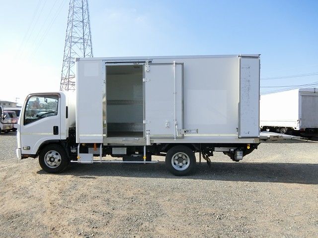 ISUZU ELF 2016 Image 31