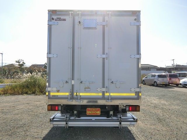 ISUZU ELF 2016 Image 31