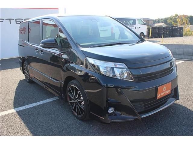 TOYOTA NOAH 2017 Image 31