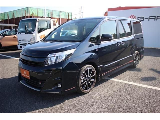 TOYOTA NOAH 2017 Image 31