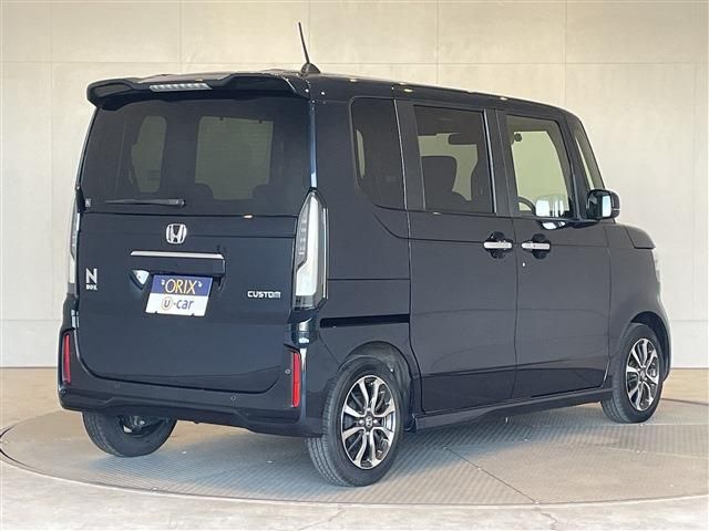 HONDA N BOX CUSTOM 2023 Image 31
