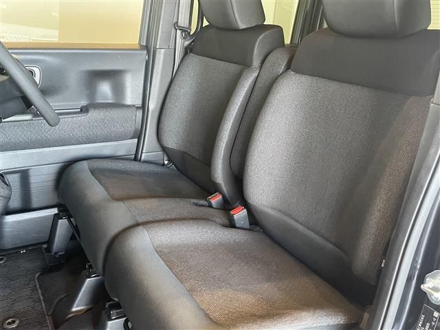 HONDA N BOX CUSTOM 2023 Image 31