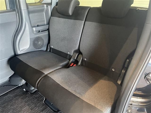 HONDA N BOX CUSTOM 2023 Image 31