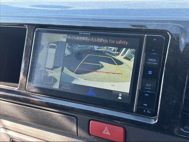 TOYOTA HIACE VAN 4WD 2022 Image 31