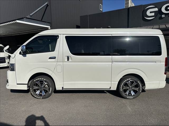 TOYOTA HIACE VAN 4WD 2022 Image 31