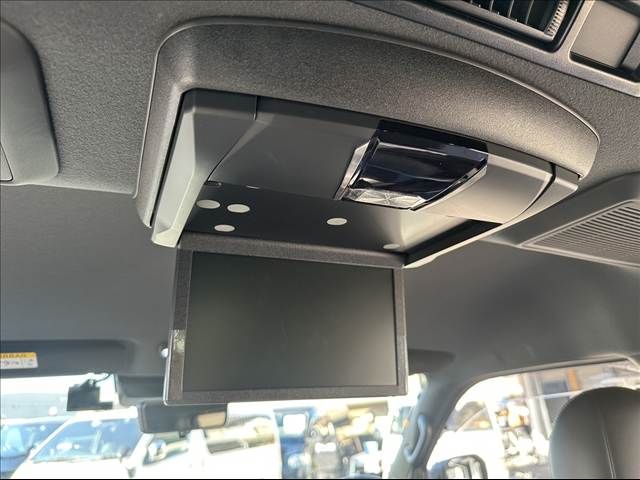 TOYOTA HIACE VAN 4WD 2022 Image 31