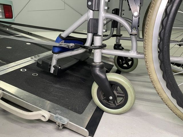 SUZUKI EVERY WAGON 2018 Image 31