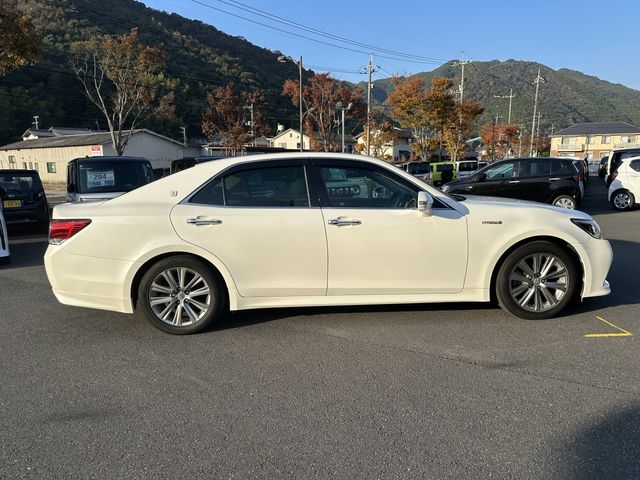 TOYOTA CROWN SEDAN HYBRID 2016 Image 31