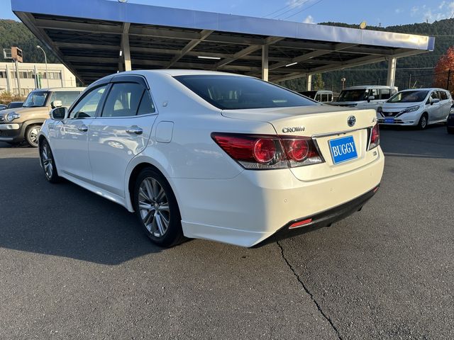 TOYOTA CROWN SEDAN HYBRID 2016 Image 31