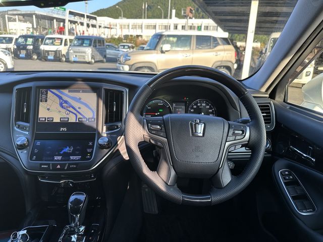 TOYOTA CROWN SEDAN HYBRID 2016 Image 31