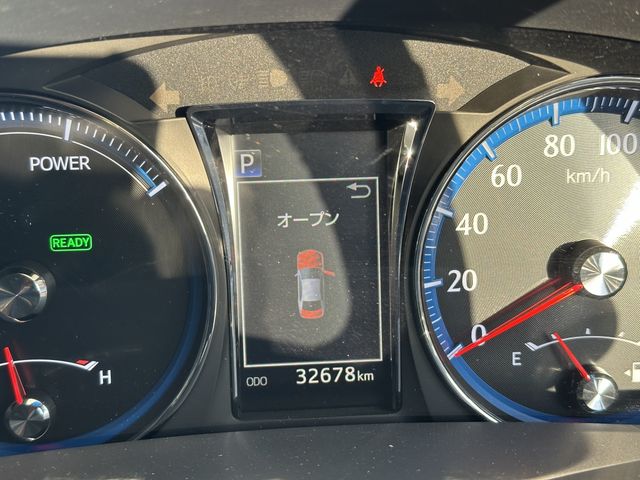 TOYOTA CROWN SEDAN HYBRID 2016 Image 31