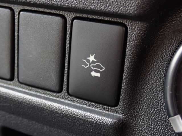 TOYOTA HIACE VAN 1.25T 2WD 2018 Image 31