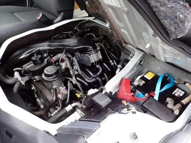 TOYOTA HIACE VAN 1.25T 2WD 2018 Image 31