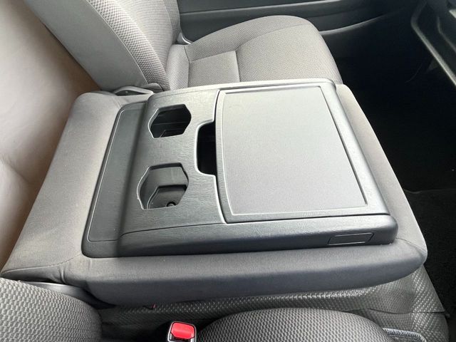 TOYOTA HIACE VAN 1.25T 2WD 2018 Image 31