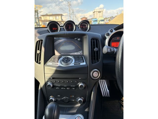 NISSAN FAIRLADY Z 2014 Image 31