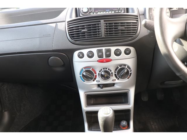 FIAT PUNTO 2007 Image 31