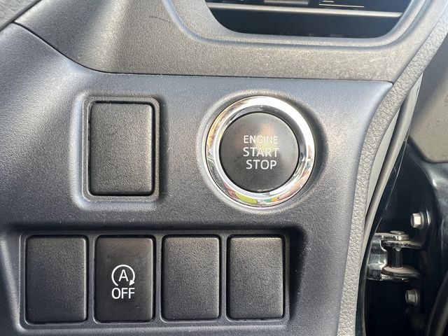 TOYOTA VOXY 4WD 2015 Image 31