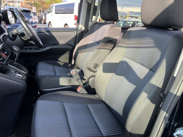 TOYOTA VOXY 4WD 2015 Image 31