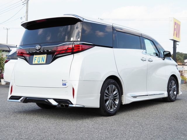 TOYOTA ALPHARD HYBRID 4WD 2023 Image 31