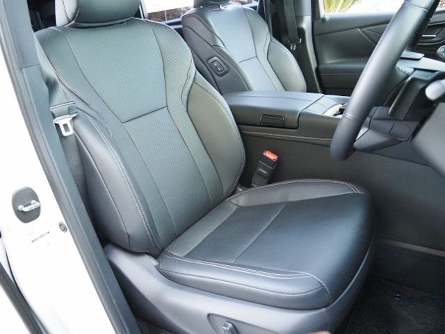 TOYOTA ALPHARD HYBRID 4WD 2023 Image 31