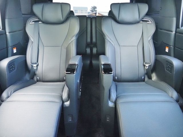 TOYOTA ALPHARD HYBRID 4WD 2023 Image 31