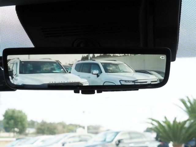 TOYOTA ALPHARD HYBRID 4WD 2023 Image 31