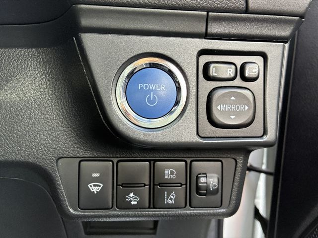 TOYOTA COROLLA FIELDER HYBR 2020 Image 31