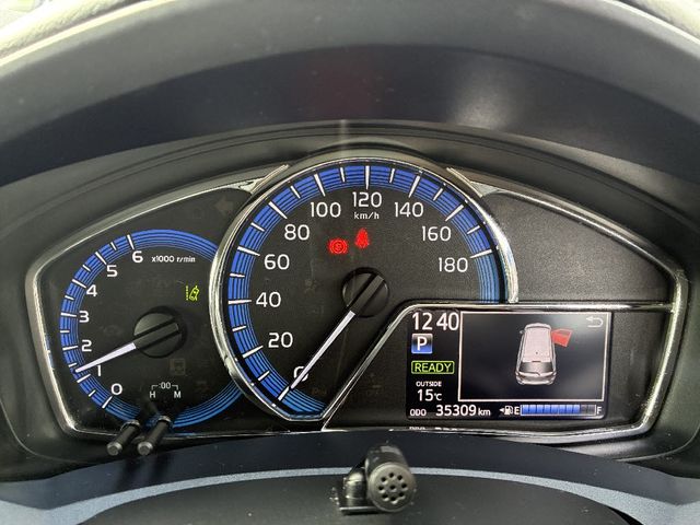 TOYOTA COROLLA FIELDER HYBR 2020 Image 31