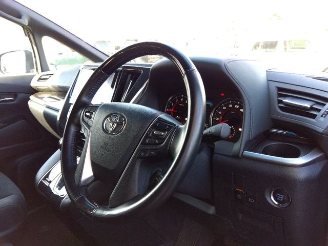TOYOTA ALPHARD 4WD 2020 Image 31