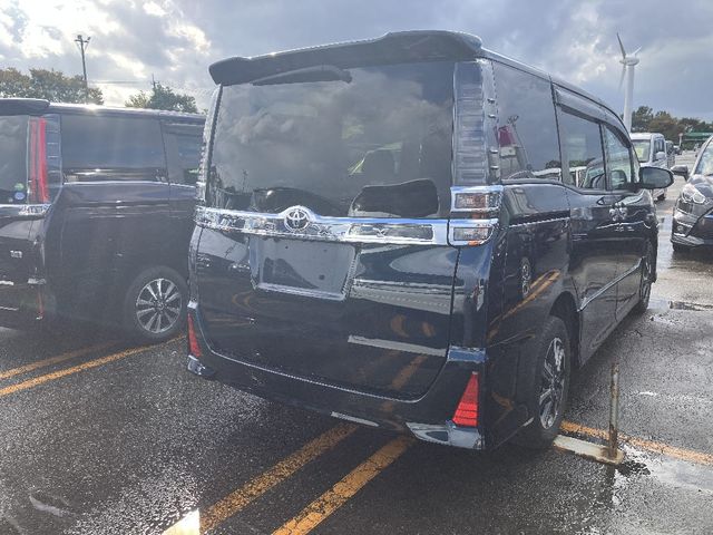 TOYOTA VOXY 4WD 2020 Image 31