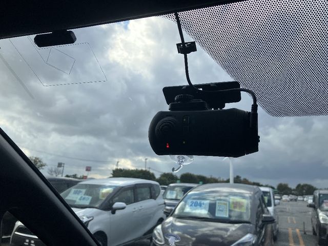 TOYOTA VOXY 4WD 2020 Image 31