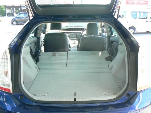 TOYOTA PRIUS 2010 Image 31