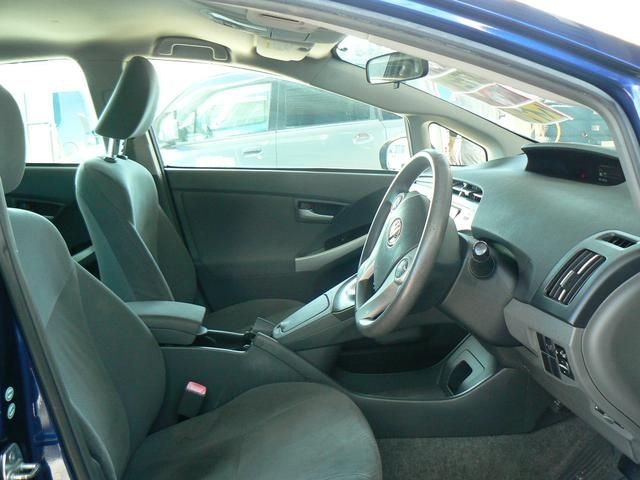 TOYOTA PRIUS 2010 Image 31