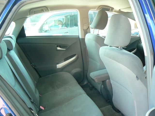 TOYOTA PRIUS 2010 Image 31