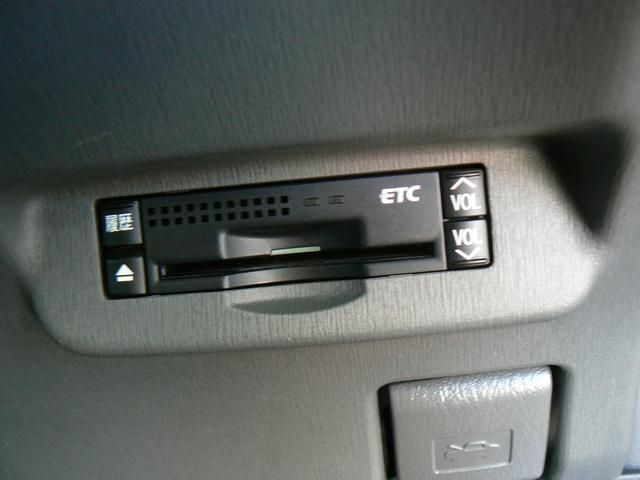 TOYOTA PRIUS 2010 Image 31