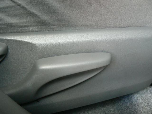 TOYOTA PRIUS 2010 Image 31