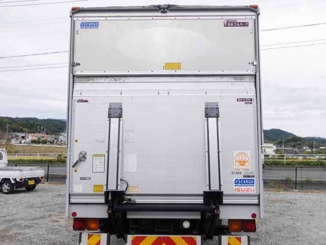 ISUZU FORWARD 2013 Image 31