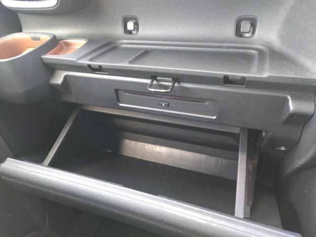 TOYOTA SIENTA HYBRID 2023 Image 31