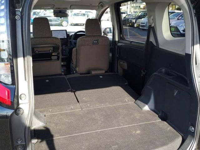 TOYOTA SIENTA HYBRID 2023 Image 31