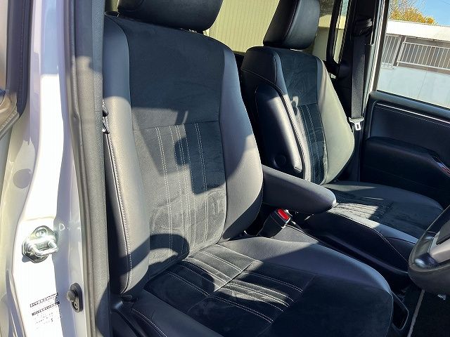 TOYOTA ESQUIRE 2020 Image 31