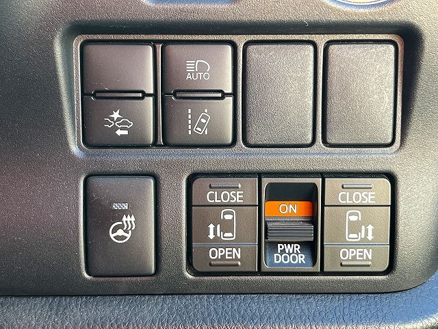 TOYOTA ESQUIRE 2020 Image 31