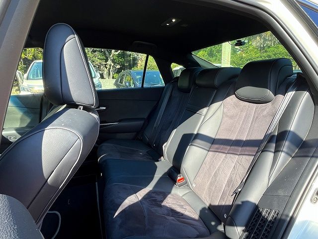 TOYOTA CROWN SEDAN HYBRID 2019 Image 31