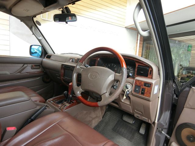TOYOTA LANDCRUISER WAGON 1997 Image 31