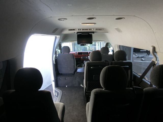 TOYOTA HIACE WAGON 4WD 2020 Image 31